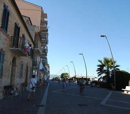 Nemo - Front Apartamento
